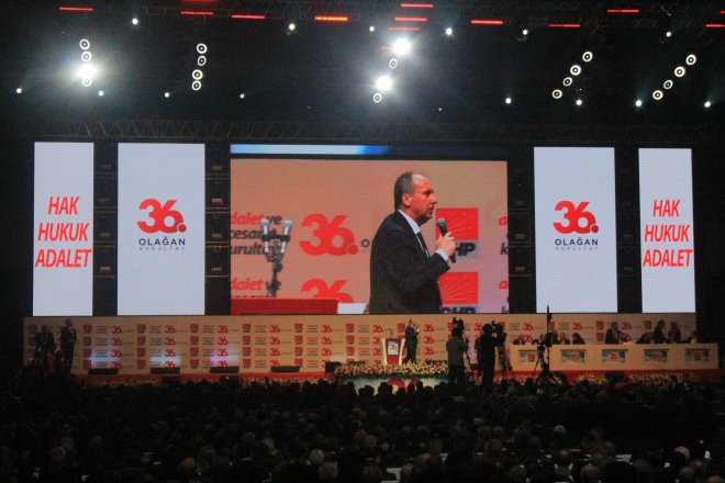 CHP KURULTAYINDAN KARELER 195