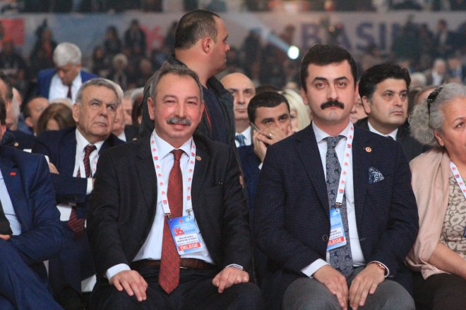 CHP KURULTAYINDAN KARELER 232