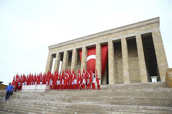 Gençler Anıtkabir'de, Ata'nın huzurunda... 26
