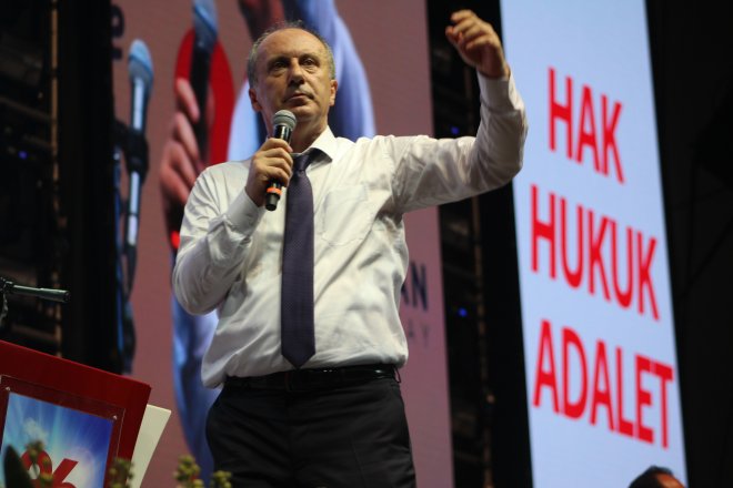 CHP KURULTAYINDAN KARELER 139