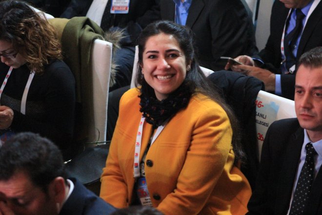 CHP KURULTAYINDAN KARELER 398