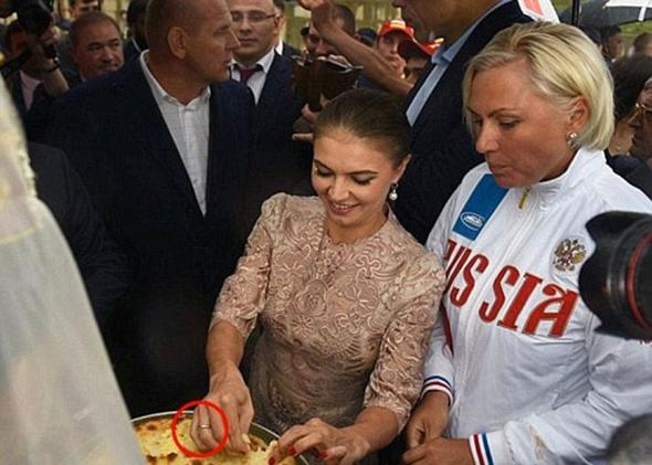 Putin'in gizli aşkı sandık başında ortaya çıktı 14