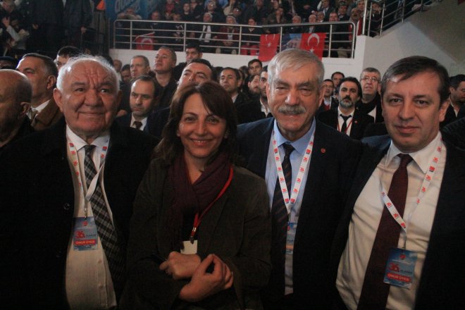 CHP KURULTAYINDAN KARELER 191