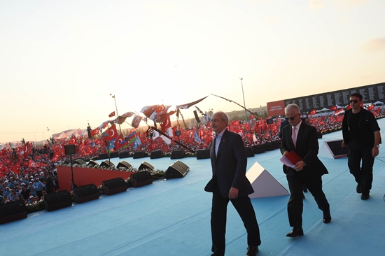 KILIÇDAROĞLU YENİKAPI MİTİNGİNDE 32
