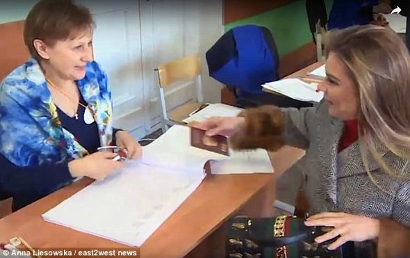 Putin'in gizli aşkı sandık başında ortaya çıktı 8