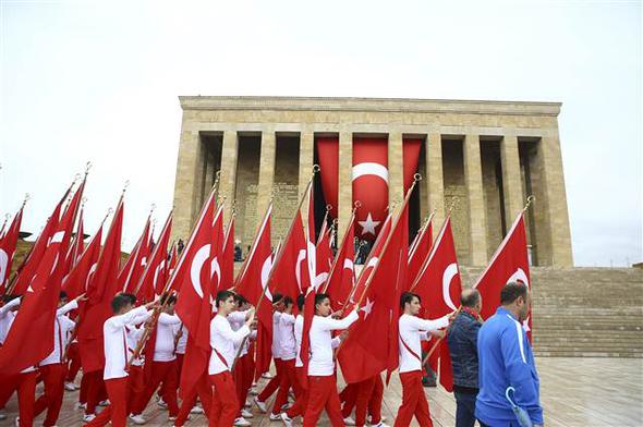 Gençler Anıtkabir'de, Ata'nın huzurunda... 23