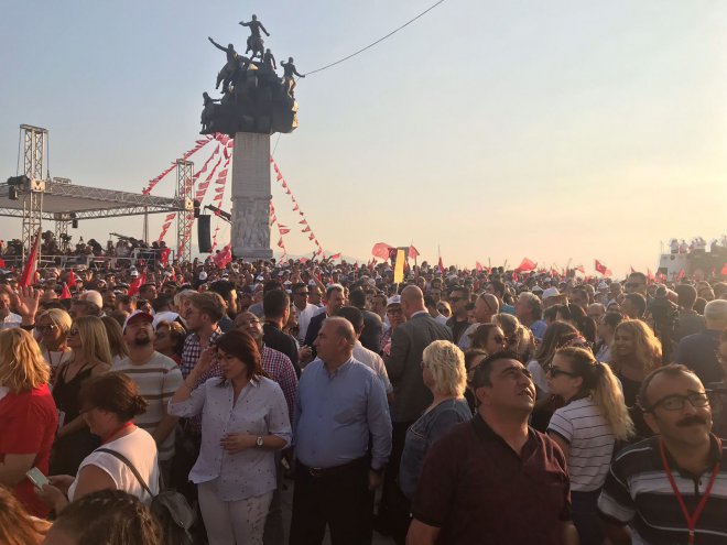 İnce İzmir'de!.. 69