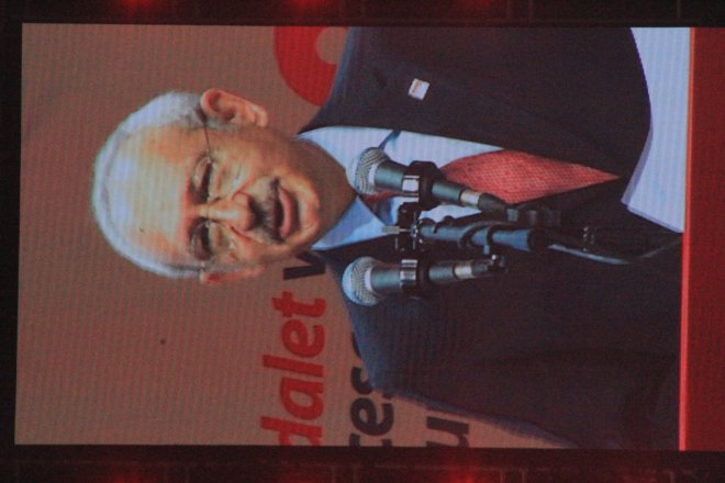 CHP KURULTAYINDAN KARELER 447