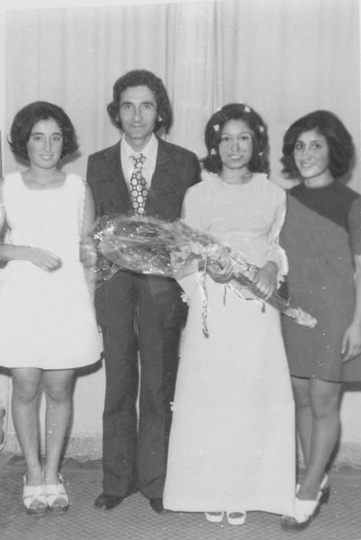 Fotoğraftaki çok ünlü siyasetçiyi tanıdınız mı? 12