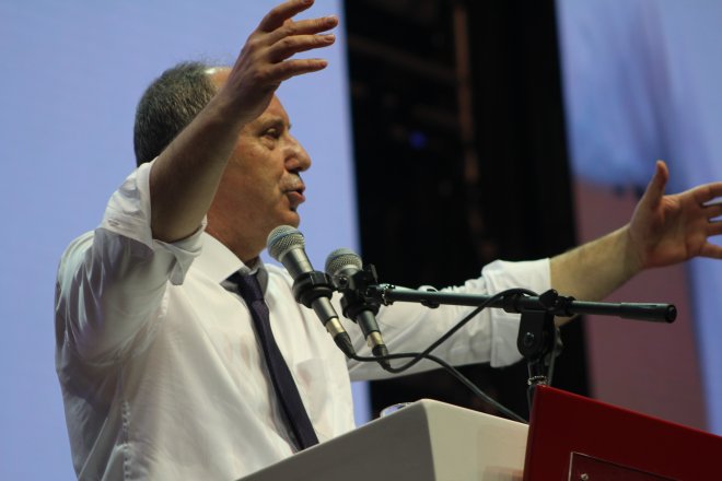 CHP KURULTAYINDAN KARELER 81