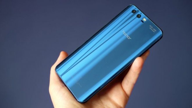 Android 9 Pie güncellemesi alacak telefonlar 37