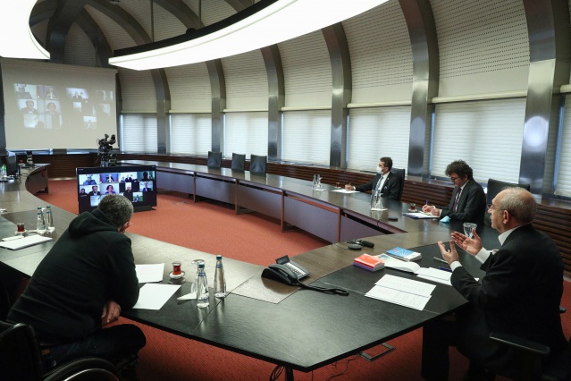 CHP GENEL BAŞKANI KEMAL KILIÇDAROĞLU, ŞEHİT AİLELERİ VE GAZİLER İLE GÖRÜŞTÜ 3