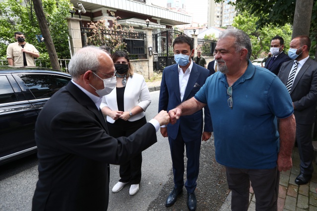 CHP GENEL BAŞKANI KEMAL KILIÇDAROĞLU ÖZAL AİLESİ’Nİ ZİYARET ETTİ 1