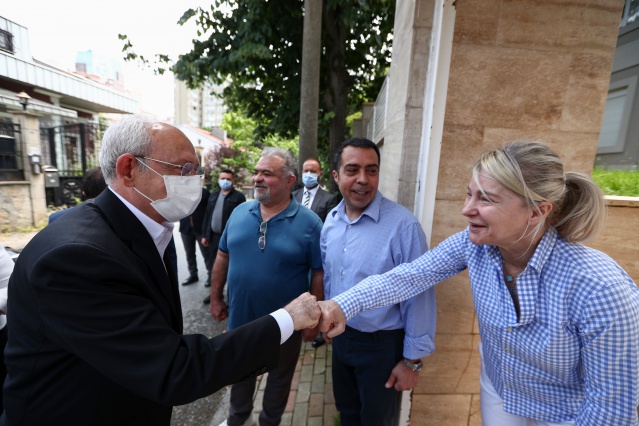 CHP GENEL BAŞKANI KEMAL KILIÇDAROĞLU ÖZAL AİLESİ’Nİ ZİYARET ETTİ 3