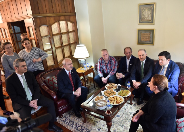 CHP LİDERİNDEN BARTU AİLESİNE TAZİYE ZİYARETİ 3