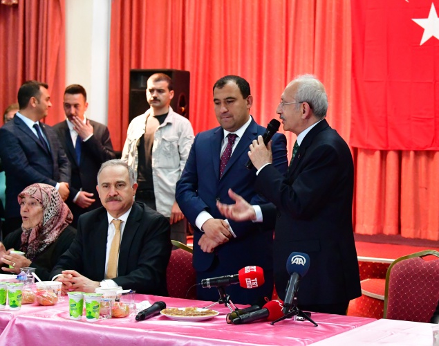 Kılıçdaroğlu Elmadağ'da İftara Katıldı 2
