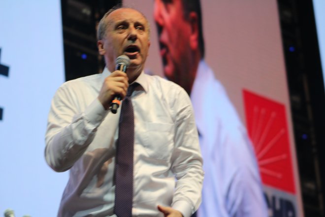 CHP KURULTAYINDAN KARELER 135