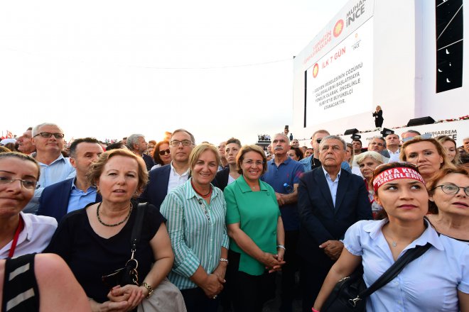İnce İzmir'de!.. 45