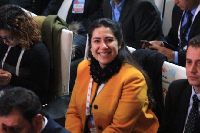 CHP KURULTAYINDAN KARELER 399