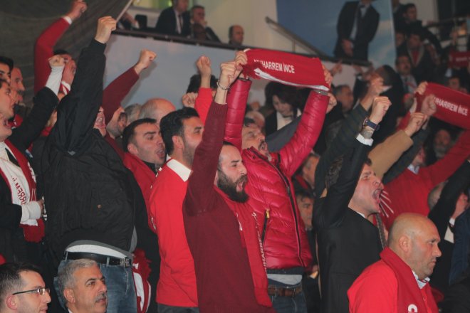 CHP KURULTAYINDAN KARELER 407