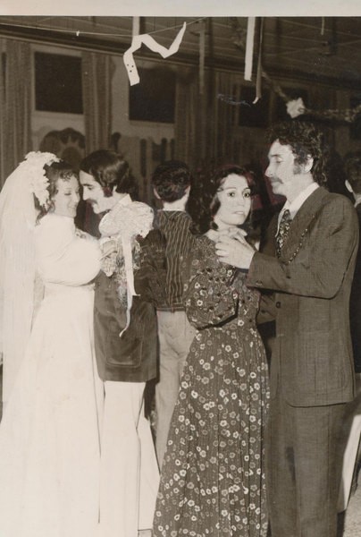 Fotoğraftaki çok ünlü siyasetçiyi tanıdınız mı? 9