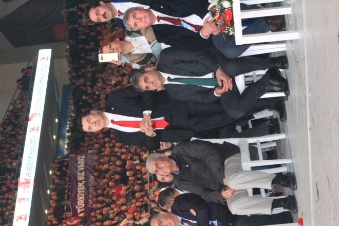 CHP KURULTAYINDAN KARELER 242