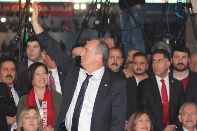 CHP KURULTAYINDAN KARELER 8