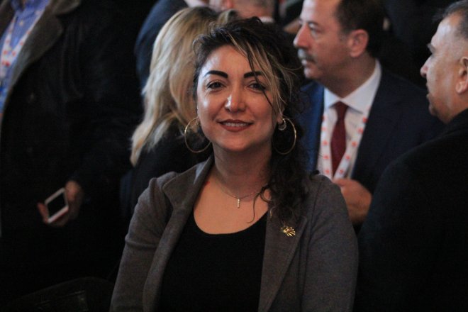CHP KURULTAYINDAN KARELER 395