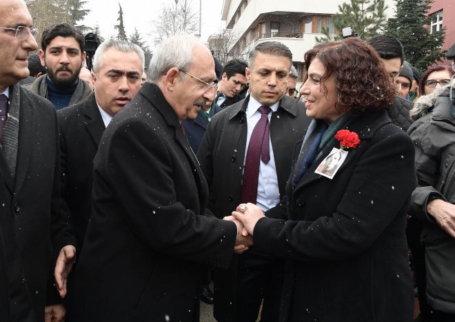 UGUR MUMCU'YU ANMA TORENİ 1