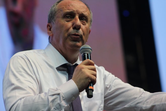CHP KURULTAYINDAN KARELER 132