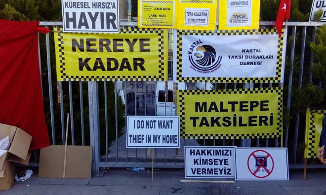 Taksicilerin Uber eylemine CHP'den destek 1