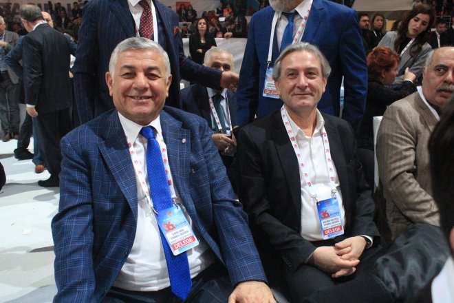 CHP KURULTAYINDAN KARELER 317
