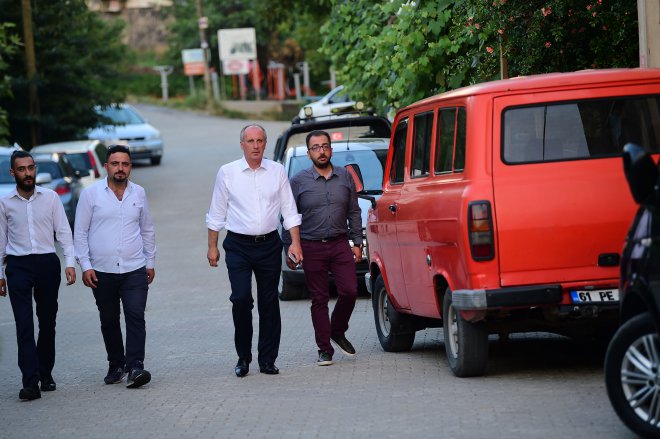 CHP'nin Cumhurbaşkanı Adayı Muharrem İnce, iftar yemeğinde 4