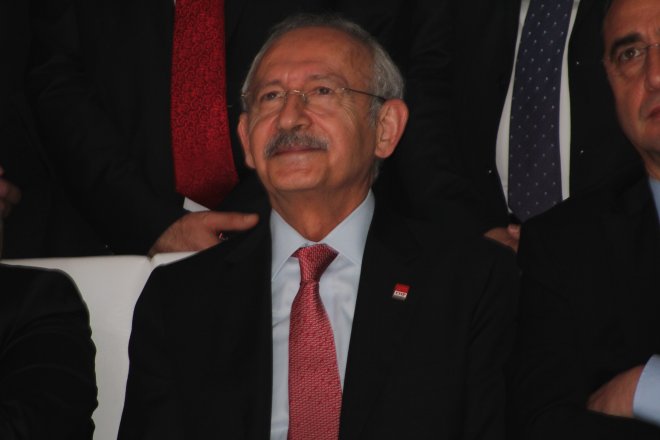 CHP KURULTAYINDAN KARELER 122