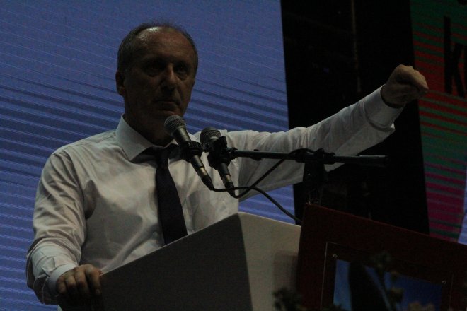 CHP KURULTAYINDAN KARELER 102