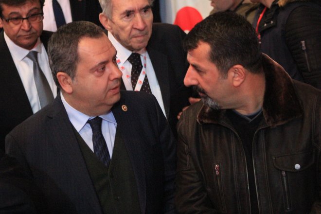 CHP KURULTAYINDAN KARELER 400