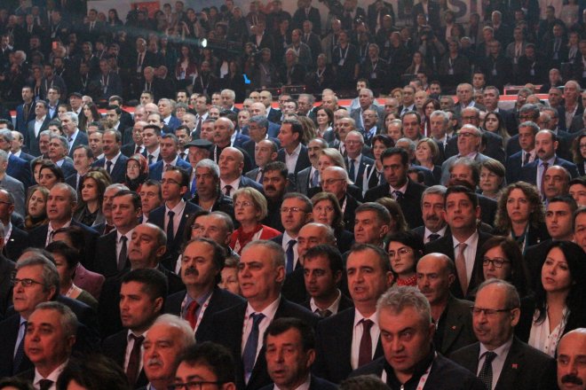 CHP KURULTAYINDAN KARELER 421