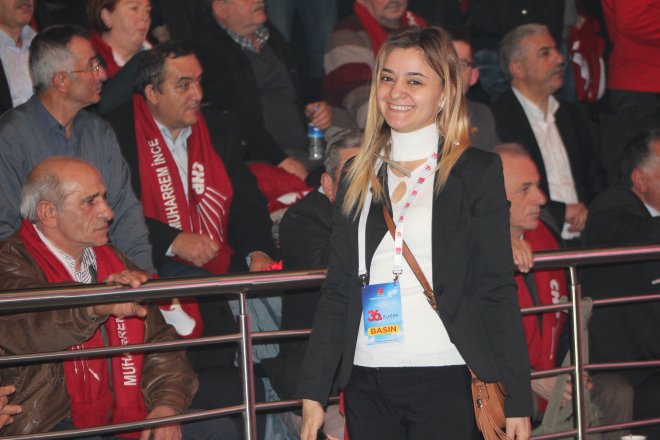 CHP KURULTAYINDAN KARELER 408