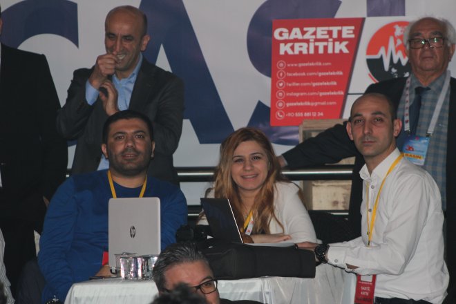 CHP KURULTAYINDAN KARELER 386