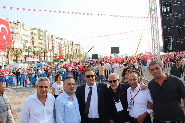 EMIN OZGUN ICIN CENAZE TORENI 5